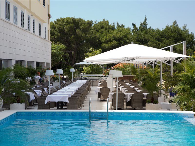 Aparthotel Miramare Makarska Exterior photo